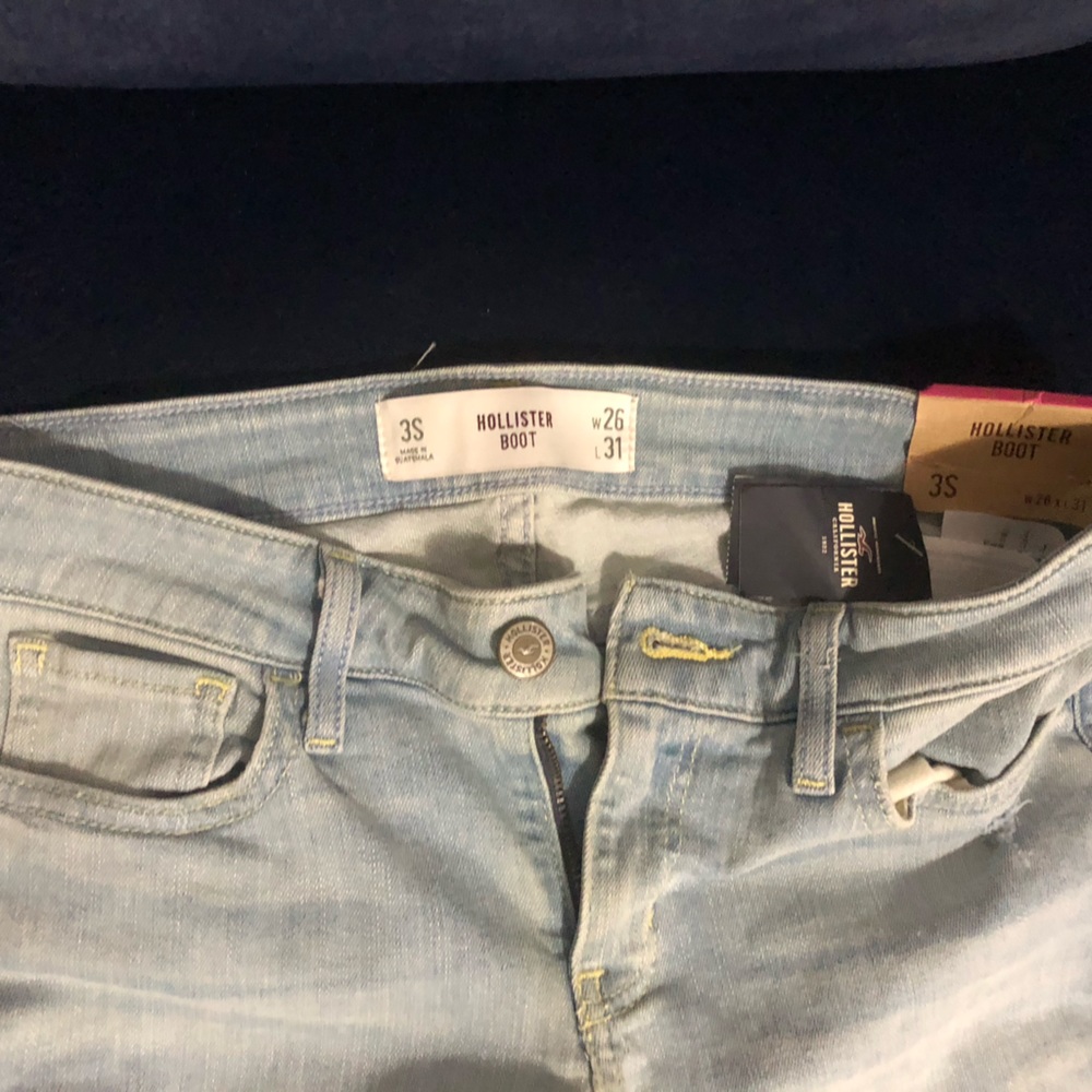 Hollister 3S Flare/Bootcut Jeans - NEW WITH TAGS